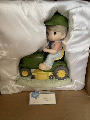 precious moments Figure. a cut above the rest. Brand New! Still In Packaging