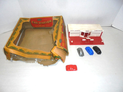 IDEAL FOR LIONEL AND AMERICAN FLYER TRAIN LAYOUTS RARE GAS STATION VINTAGE O&S