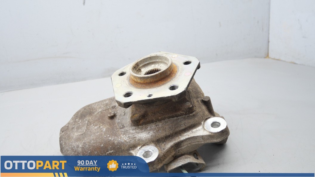 2003-2008 Maserati Quattroporte M139 Front Left Spindle Knuckle Hub Carrier OEM