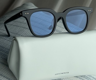 new Gentle Monster South Side Black Col 01 Frame + Blue Zeiss Lens