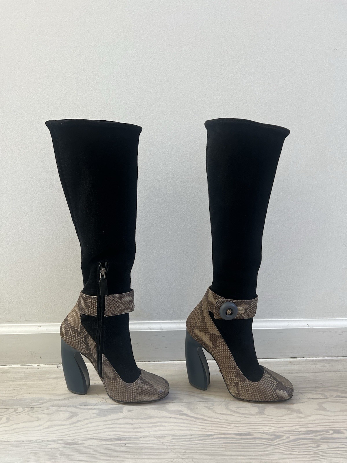 Vintage 2011 Prada Suede and Python Snakeskin Mar… - image 6