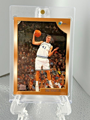 Dirk Nowitzki #154 RC 1998-99 Topps Dallas Mavericks