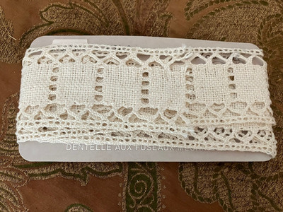 Antique French Cotton Bobbin Lace Trim   64'' Long x 2.5'' Wide-Dentelles Le Puy