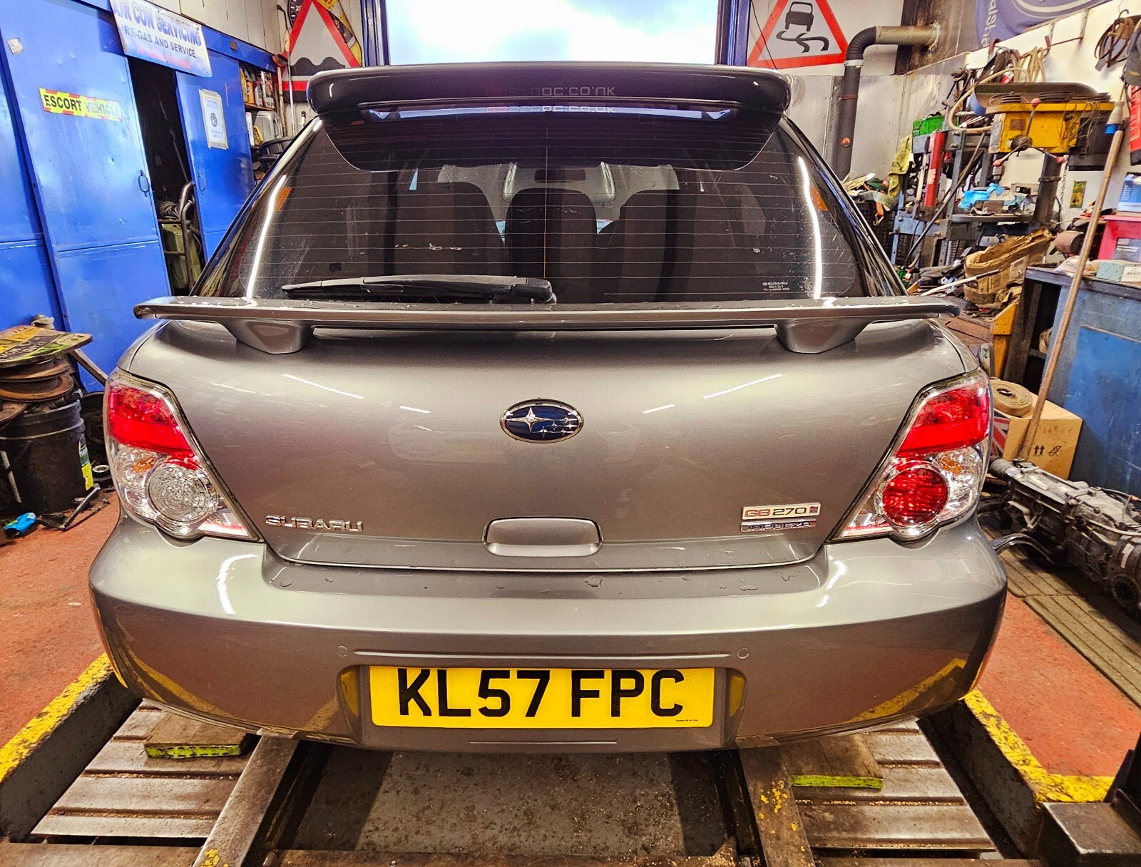 Subaru Impreza WRX STI GB270 Hawkeye UK Xenon HID Headlights PAIR Left