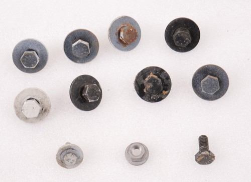 🚩  VW  Beetle 5C Orginal Schraube Kotflügel Schrauben hinten