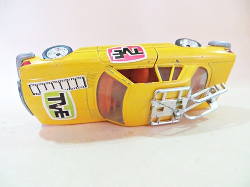 GUISVAL 'MERCEDES 350SL TVE'. 1:37. YELLOW. SPAIN. GOOD/ORIGINAL/VINTAGE - Picture 5 of 6