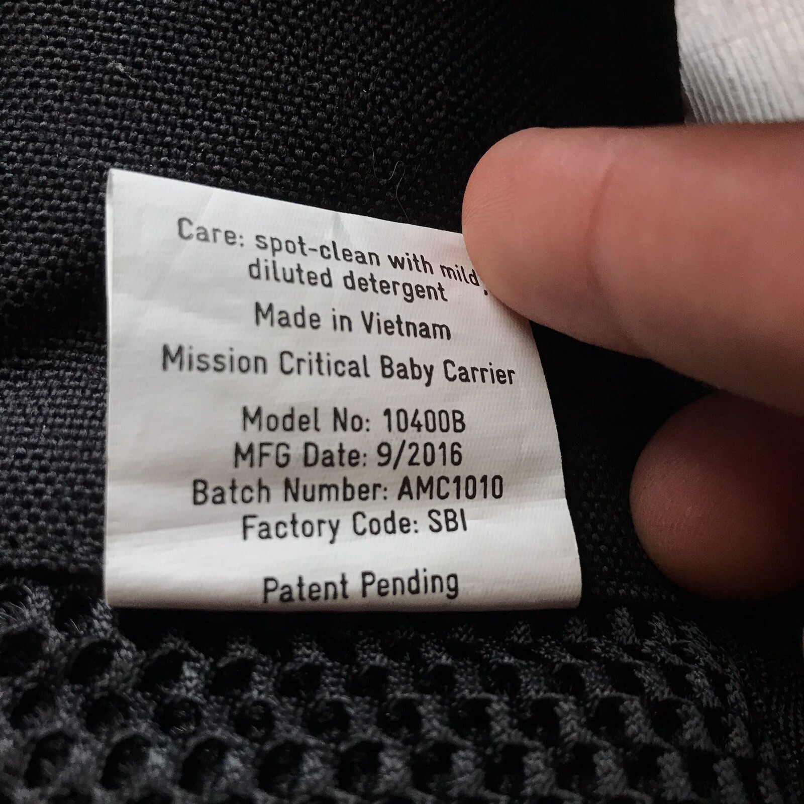 hugaroo baby carrier