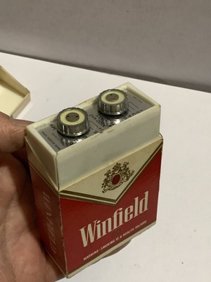 VINTAGE WINFIELD Cigarette Shape Micro POCKET RADIO AM(MW) 1960S-Very Rare 