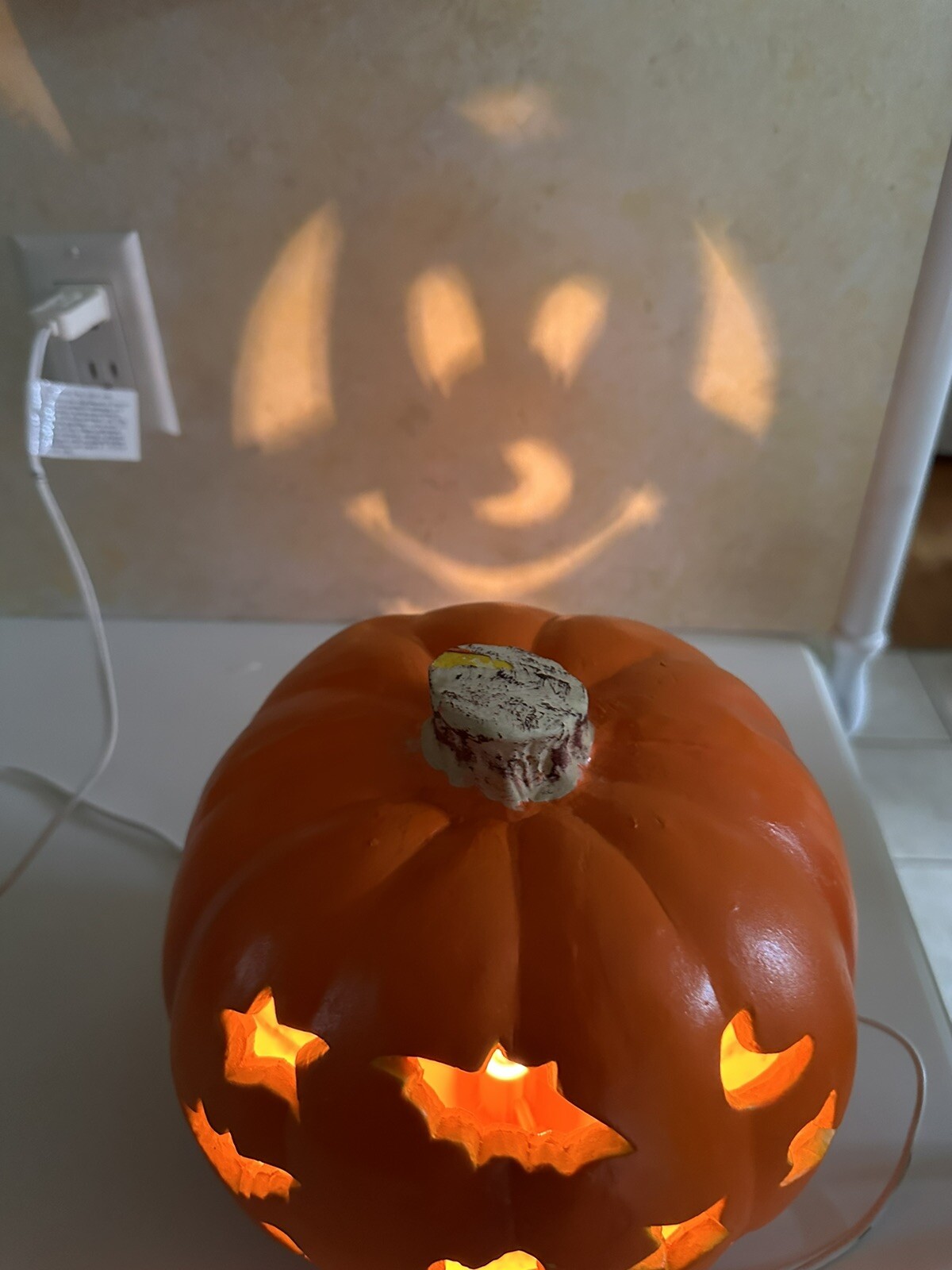 Vintage 1998 Disney Mickey Mouse The Paper Magic Group 2 Sided Pumpkin Works