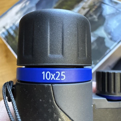 ZEISS Terra Binoculars - Thumbnail 2