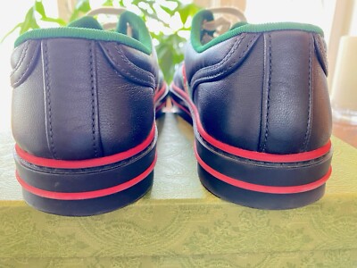 Gucci 100% Authentic 1977 Gucci Black Leather Tennis Sneakers 