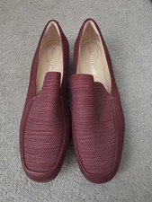 Image of Clarks Size 5 Flat Shoes