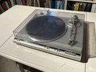 Technics Quartz SL-Q300 Direct Drive Turntable works but NO STYLUS