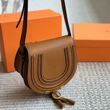 Chloe medium Leather Saddle bag Brown 18 16cm