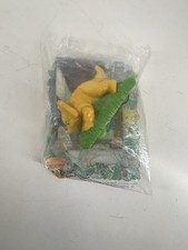 BURGER KING THE LAND BEFORE TIME CERA TRICERATOPS KIDS CLUB 1997 TOY - NEW