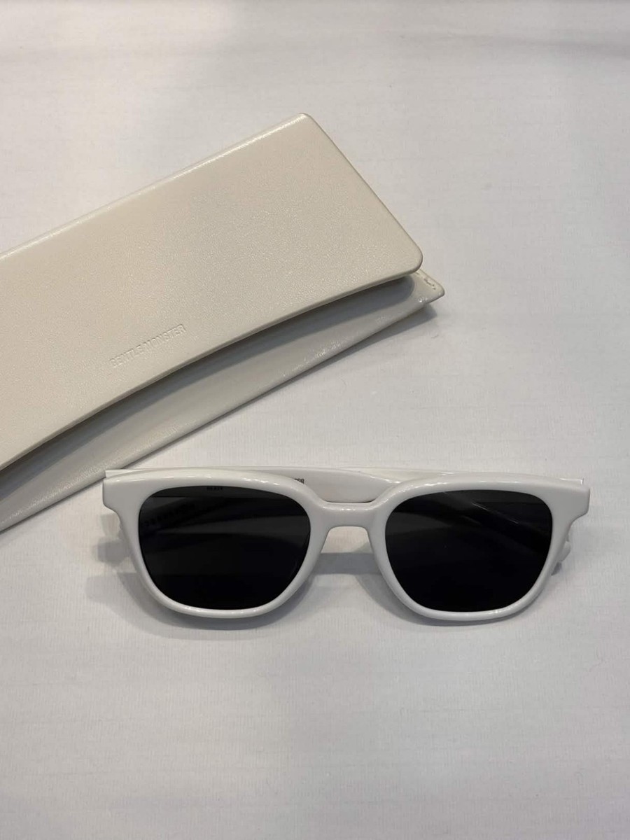 Maison Margiela X Gentle Monster MM007 White Square Sunglasses