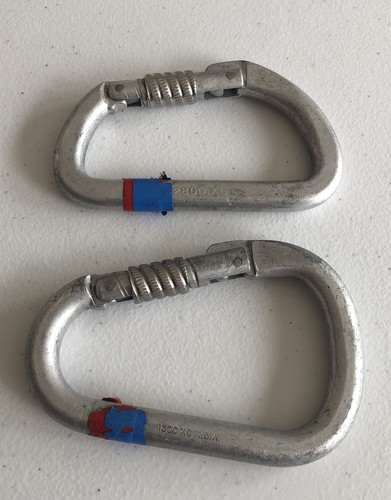 Chouinard USA Carabiners Lot of 2 Screw Locking 1800 KG 2800 KG Vintage