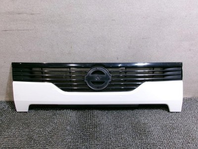 SZ5F24 Atlas Genuine Normal Front Grill Radiator Grill 62320 MA000 / 4KT3-099