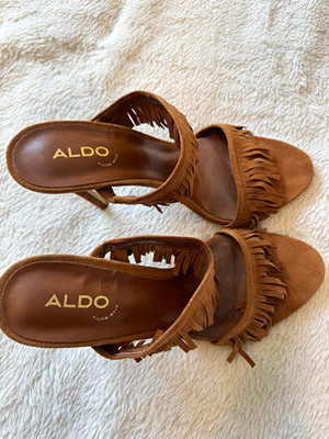 ALDO Brown Suede Fringe Strappy Slip-On Open Toe Stiletto Sandals 7- Brand new!