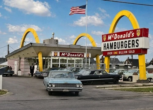 1960 McDONALDS  5x7 Borderless PHOTO  (239-C)