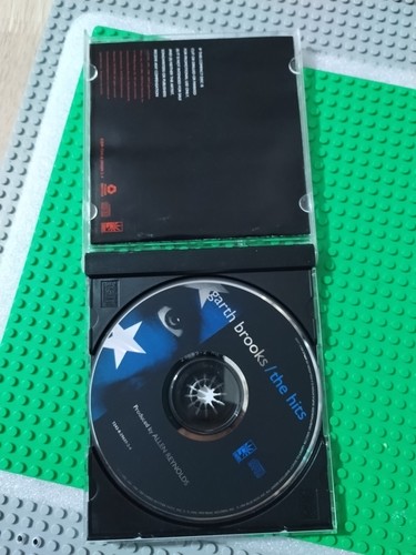 Brooks, Garth : The Hits CD - Picture 3 of 3