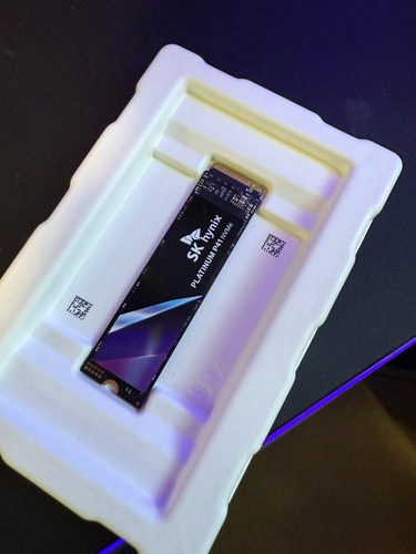 SK hynix Platinum P41 2TB M.2 NVMe Internal SSD (SHPP41-2000GM-2)
