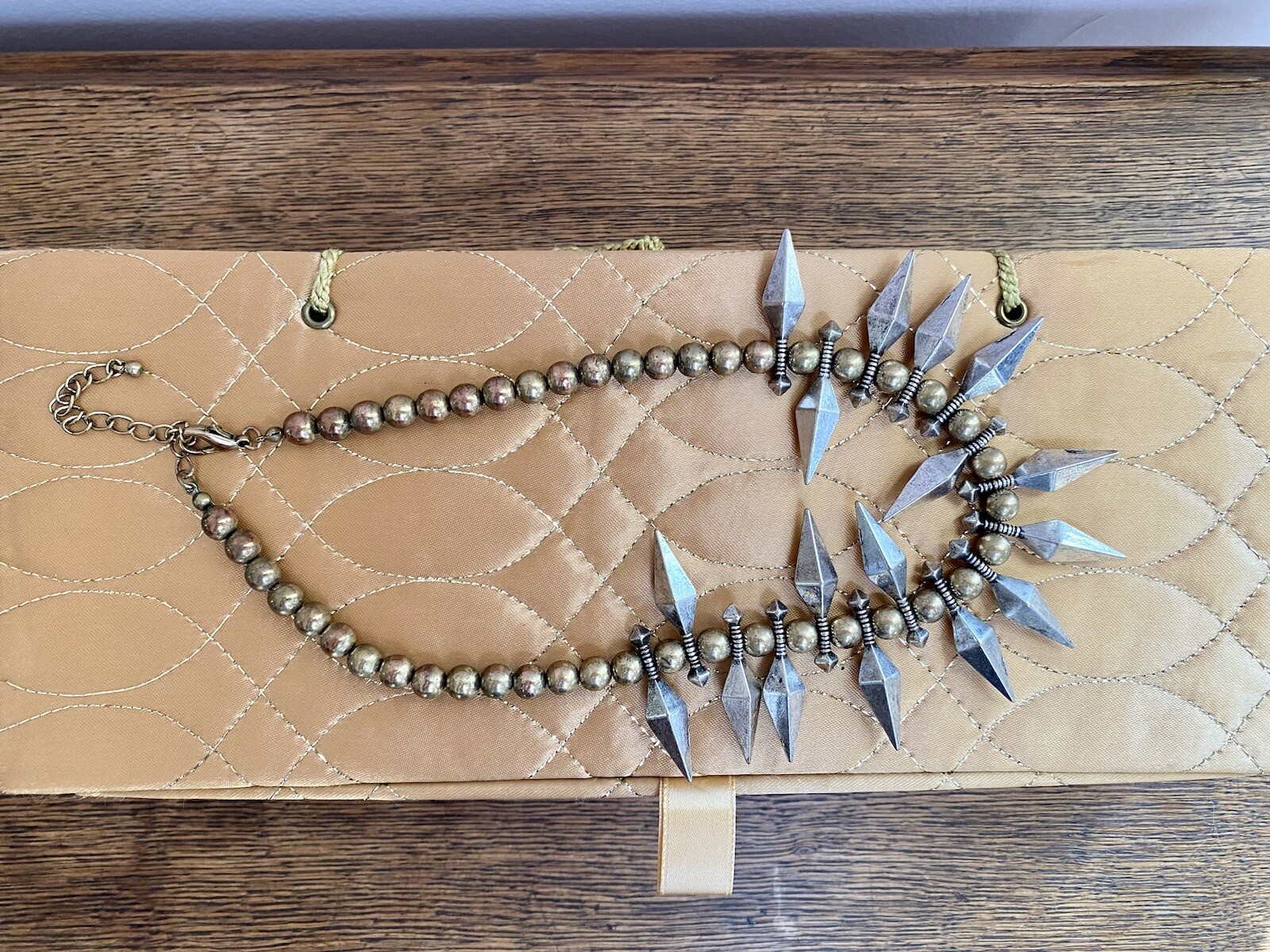 Vintage Gothic Medieval Adjustable Metal Spike Neckla… Gem