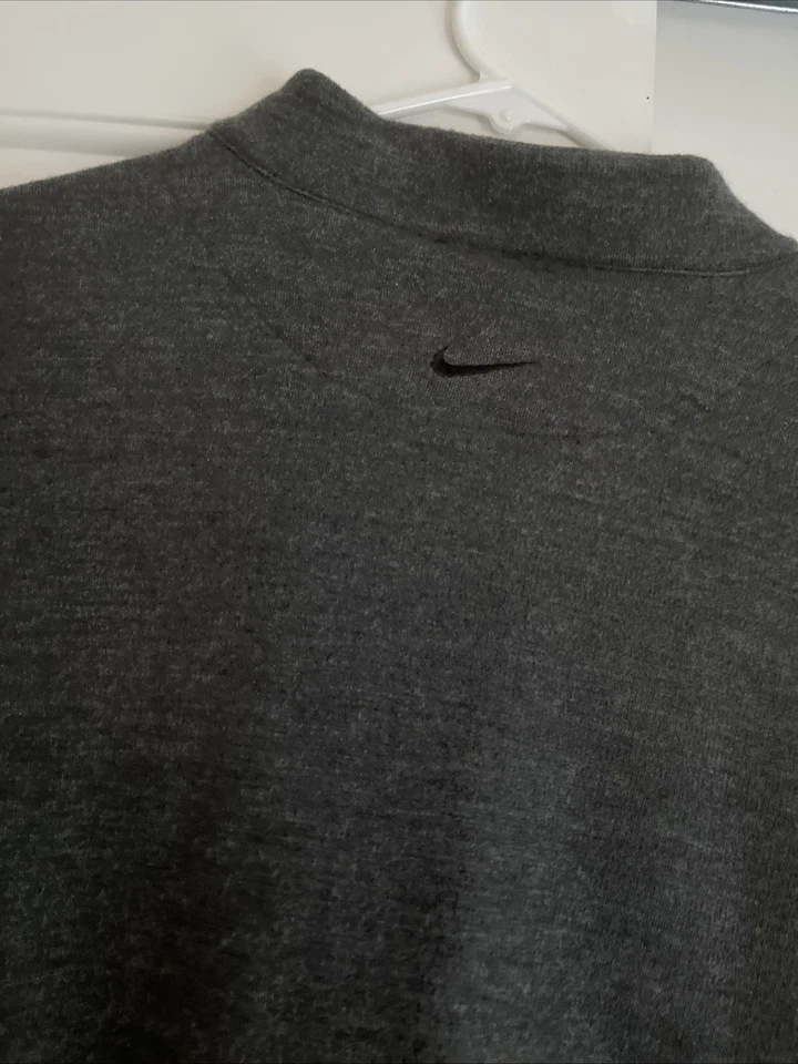 NIKE Golf  Zip Vest Large Black/Gray - Image 4 of 4