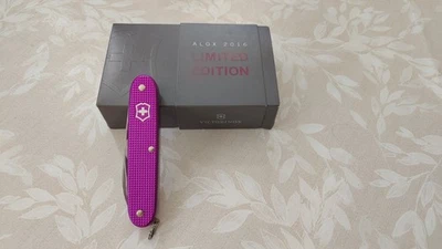 Victorinox Pioneer Orchid Violet alox limited edition 2016 swiss army knife - Photo 1/4