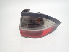 Feu arrière Ford S-MAX