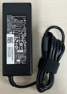 Dell 0W6KV Dell AC/DC Adapter DA90PM111 Laptop Ladegerät Netzteil Ref00042