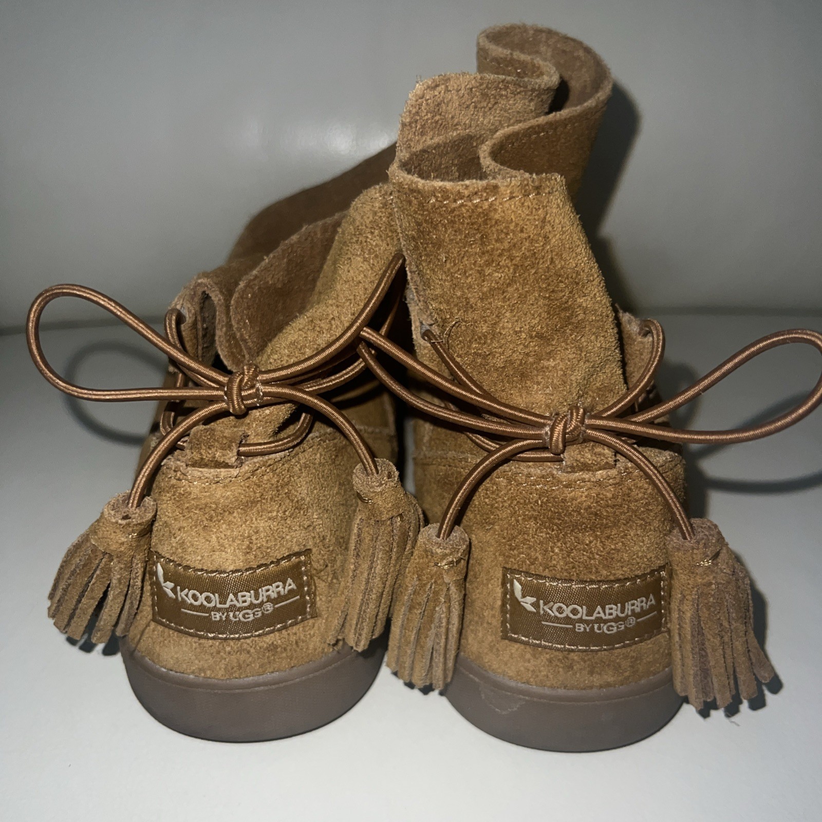 KOOLABURRA BY UGG Skyller Tassel Suede Boots • Women's 9 Chestnut