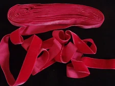 VINTAGE LUXURIOUS 1940'S ITALY RAYON VELVET RIBBON 7/8" FIESTA