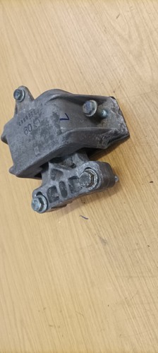 Audi A3 8L Bj 1998 AGU Motorlager links Getriebe Seite links 1J0199555  # 1651