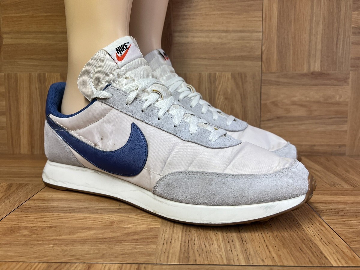 nike tailwind 79 grey navy