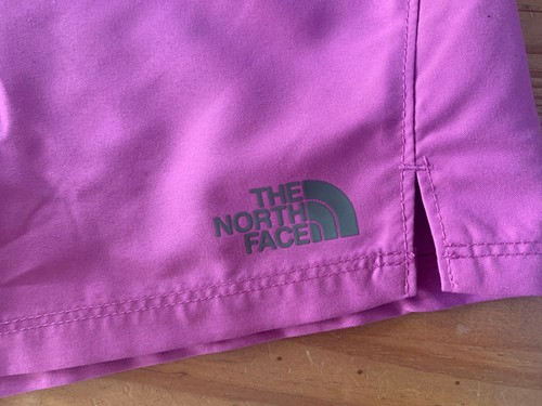 THE NORTH FACE Girl’s Size XL Pink Green Athletic Running Shorts NWT - Picture 2 of 6