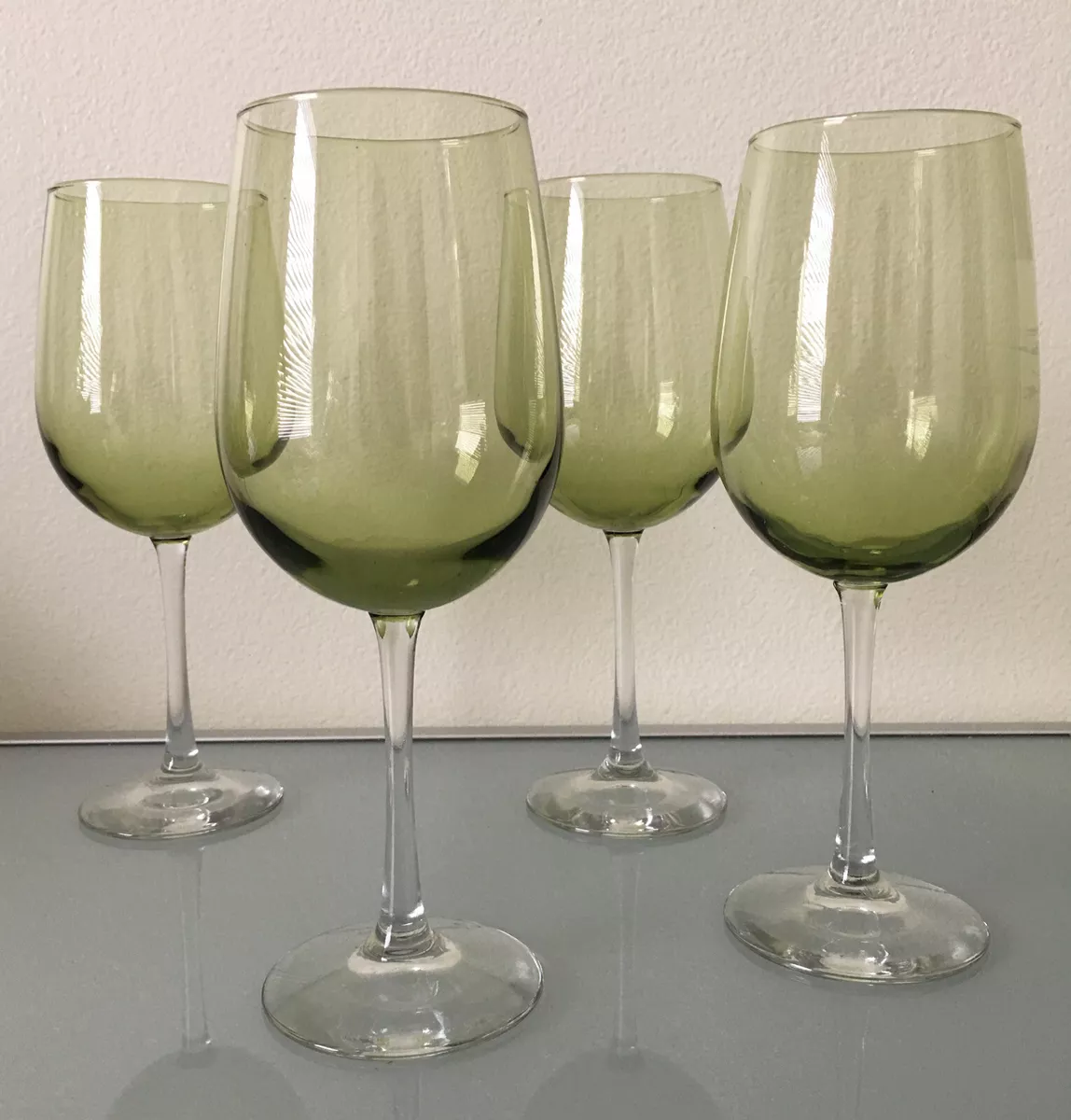 Wine glasses green deals