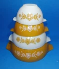PYREX BUTTERFLY GOLD CINDERELLA MIXING BOWL SET