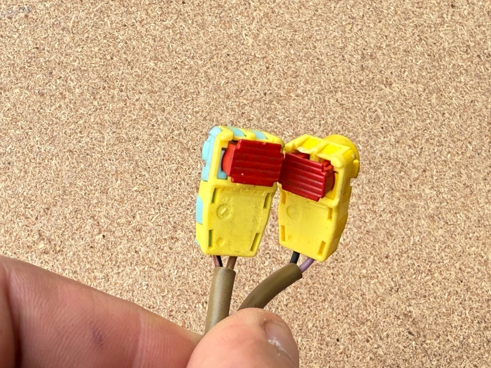 RAM PROMASTER CITY 2015-2022 VOLANTE RELOJ RESORTE OEM Foto 4 de 4