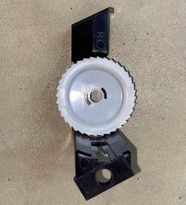 Mercedes-Benz Back-Up Aid Actuator Bracket - 140-800-02-18 - For 300SD & More - Image 1 of 4