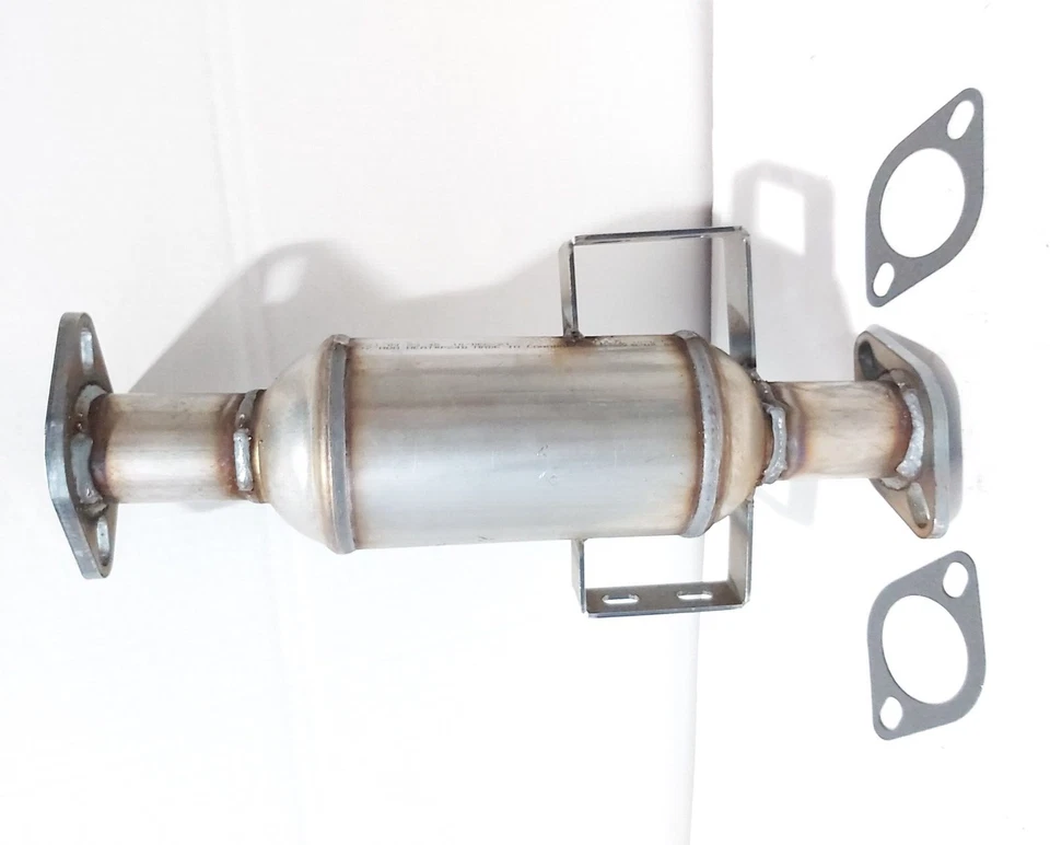 Convertidor catalítico Mitsubishi Eclipse 1995 1996 1997 1998 1999 2,0 L L L4 Foto 2 de 4