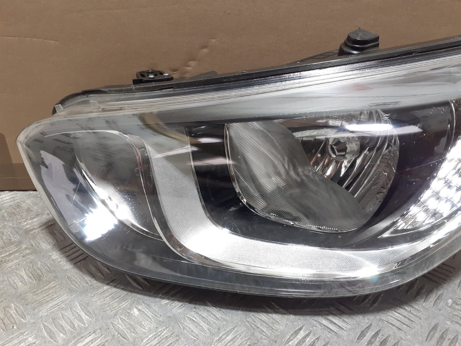 20122014 MK1 FL HYUNDAI I20 HEADLIGHT LH PASSENGER SIDE 921011J5 eBay