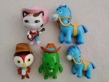 Sheriff Callie & Sparky, Toby & Deputy Peck LOT never played with or displayed