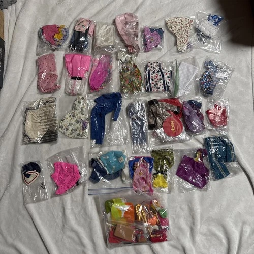 Barbie & Other Doll’s Accessories Lot Vintage & Modern Clothes Shoes Hangers