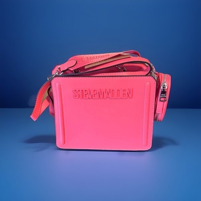 Steve Madden Bevelyn Crossbody Bag / Purse - Fuchsia Pink - NEW!!