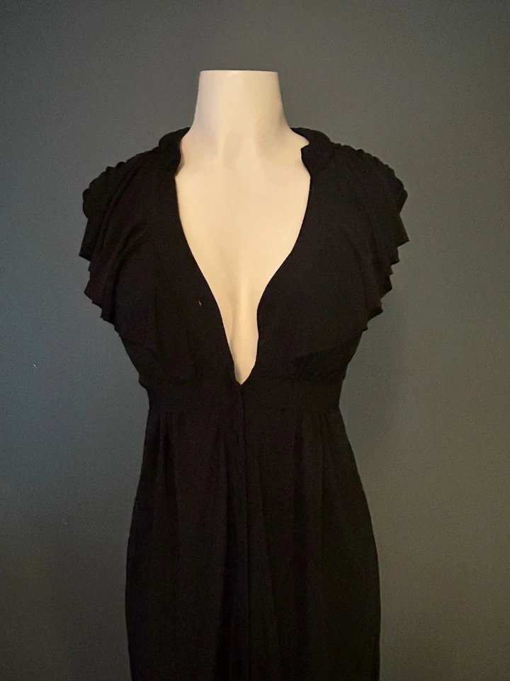 MAX AND CLEO 黑色叠层纽扣腰带连衣裙 6 码 — 第 2/4 张图片