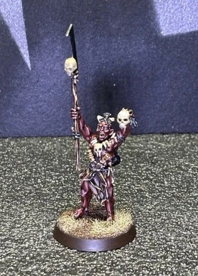 Pro Painted Uruk-hai Shaman Metal/ lord of the rings/warhammer Rare - Bild 1 von 4