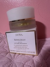 JAFRA Royal Jelly Sirtuin Activators Eye Concentrate Capsules Gold 60ct 8ml