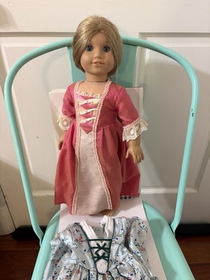 Retired 2008 American Girl Doll Elizabeth Cole Pierced Ears, Meet Holiday Dress