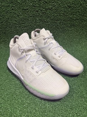 Size 4.5Y- Nike Kyrie Flytrap 4 White Purple Pulse Super Clean